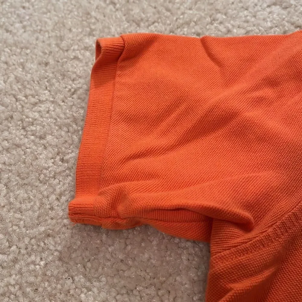 GAP KIDS SIZE MEDIUM SHIRT